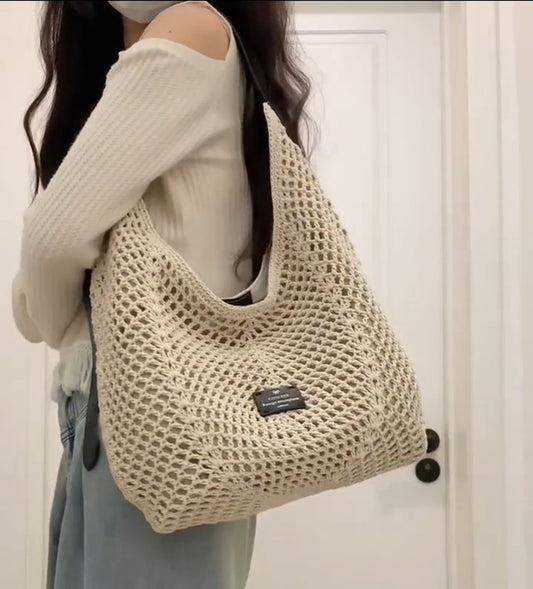 Hollow Out Shoulder Bag