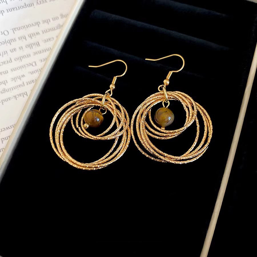 Shiny Circle Earrings
