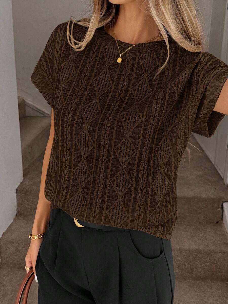 Round Neck Jacquard Short Sleeved T-shirt