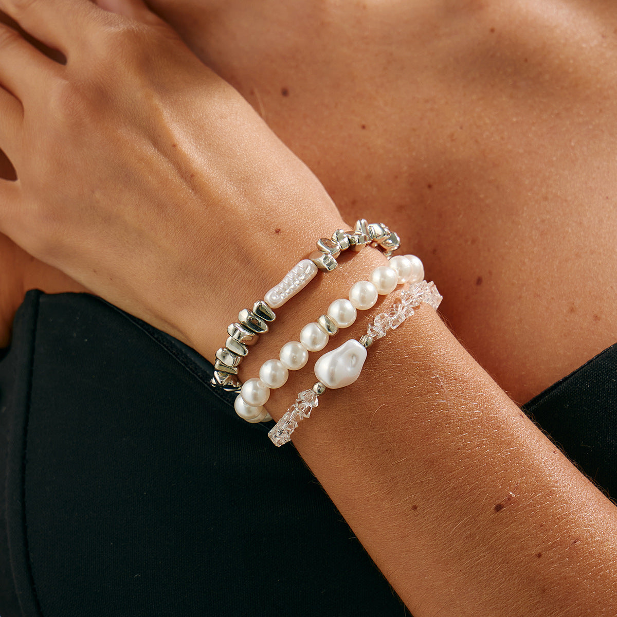 Irregular Crystal Beaded Bracelet