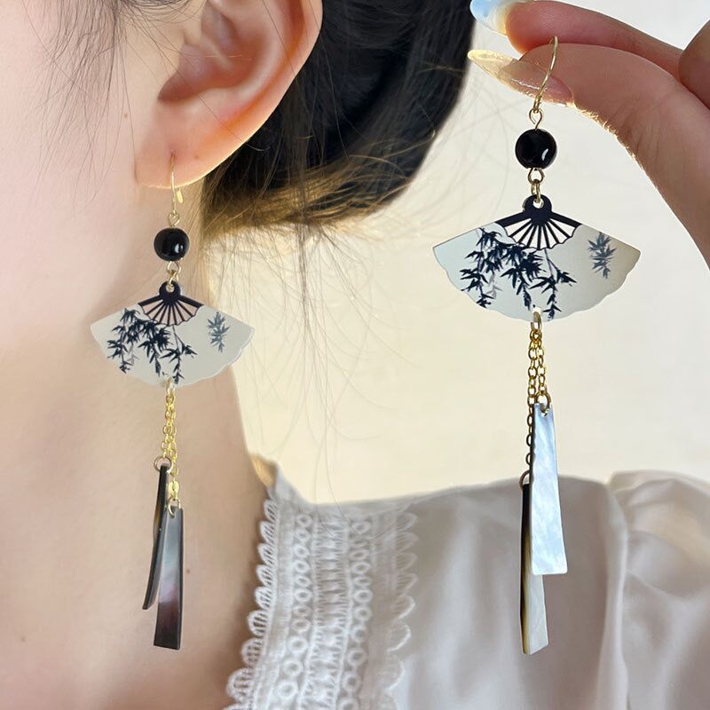 Fan-shaped Tassel Earrings