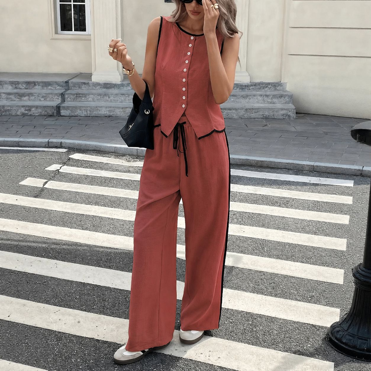 Sleeveless Front Buttons Top And Drawstring Trousers