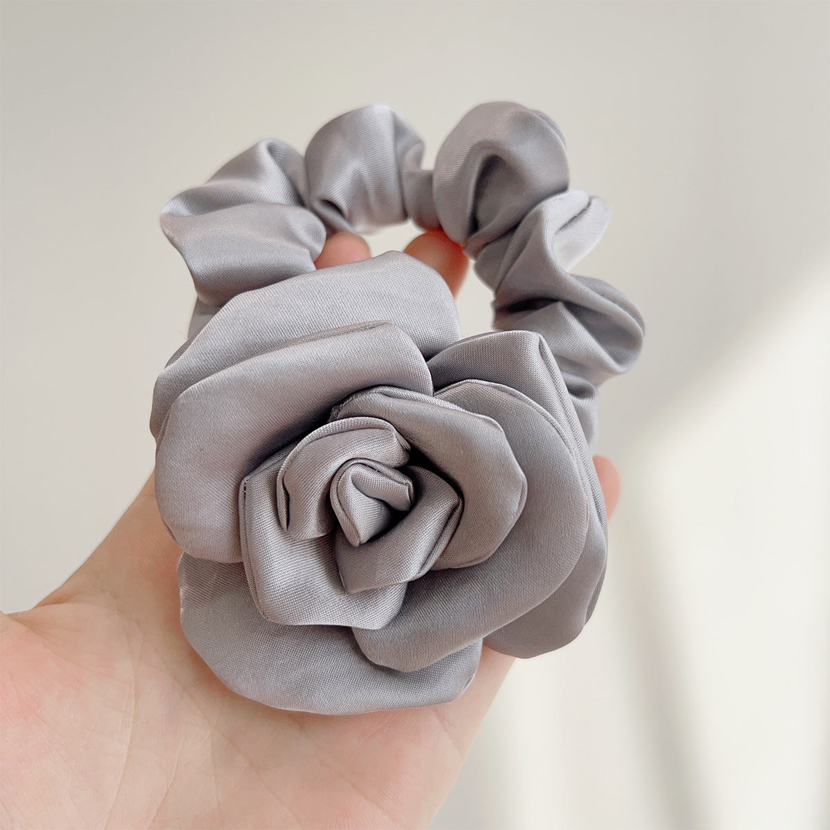 Sweet And Elegant Hair Tie
