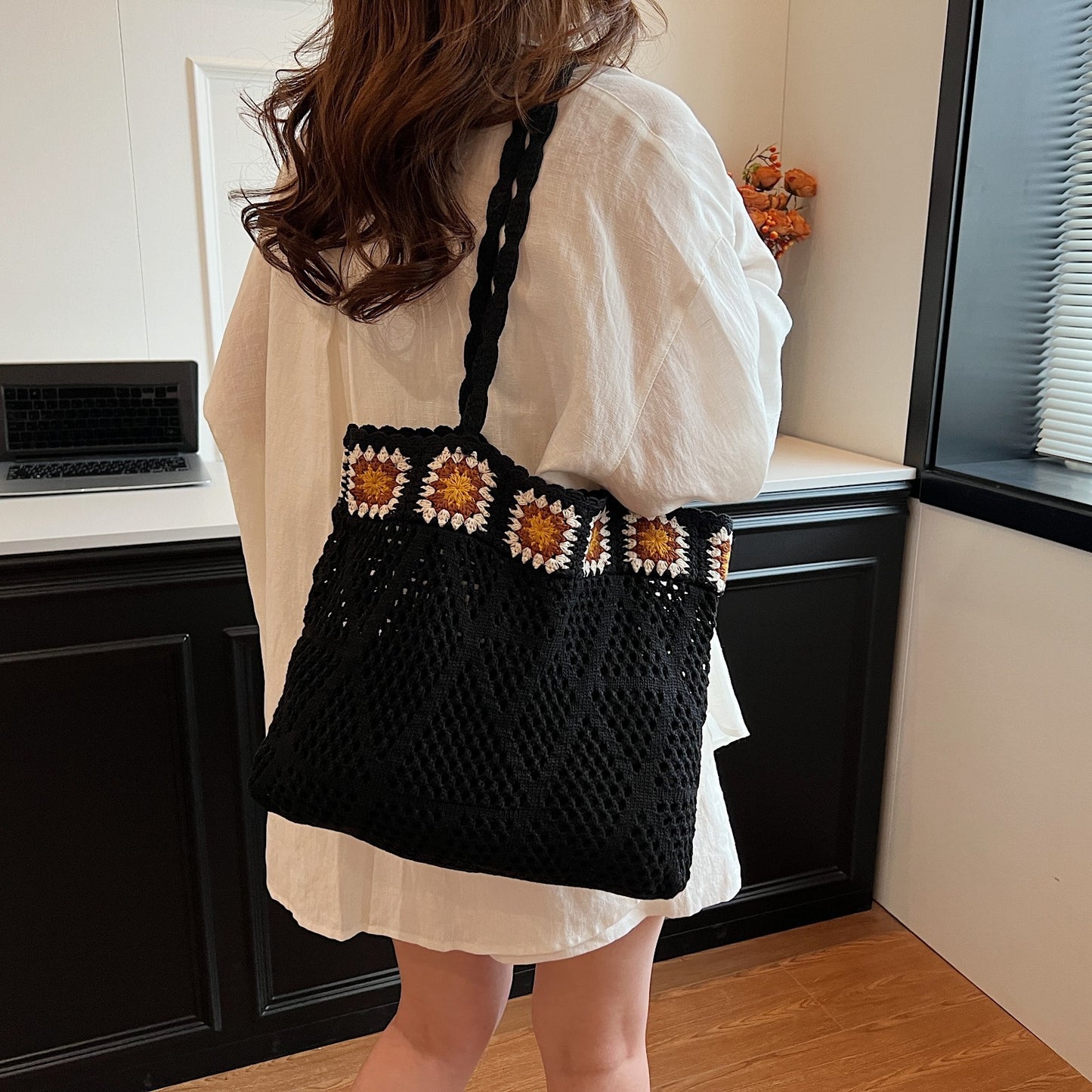 Knitted Hollow Out Bag