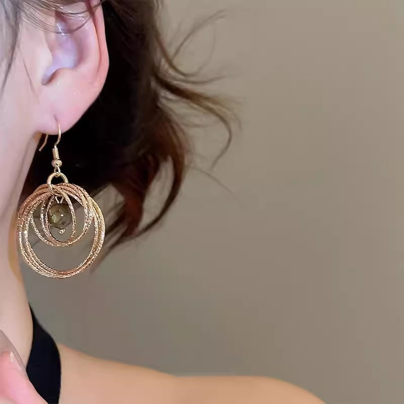 Shiny Circle Earrings