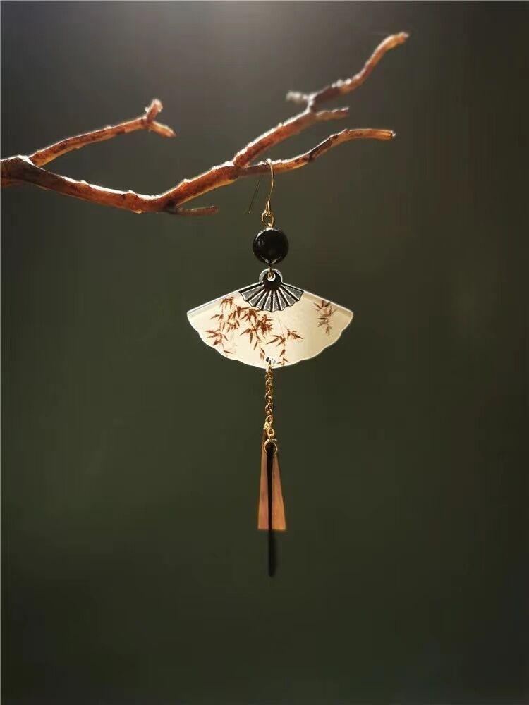 Fan-shaped Tassel Earrings