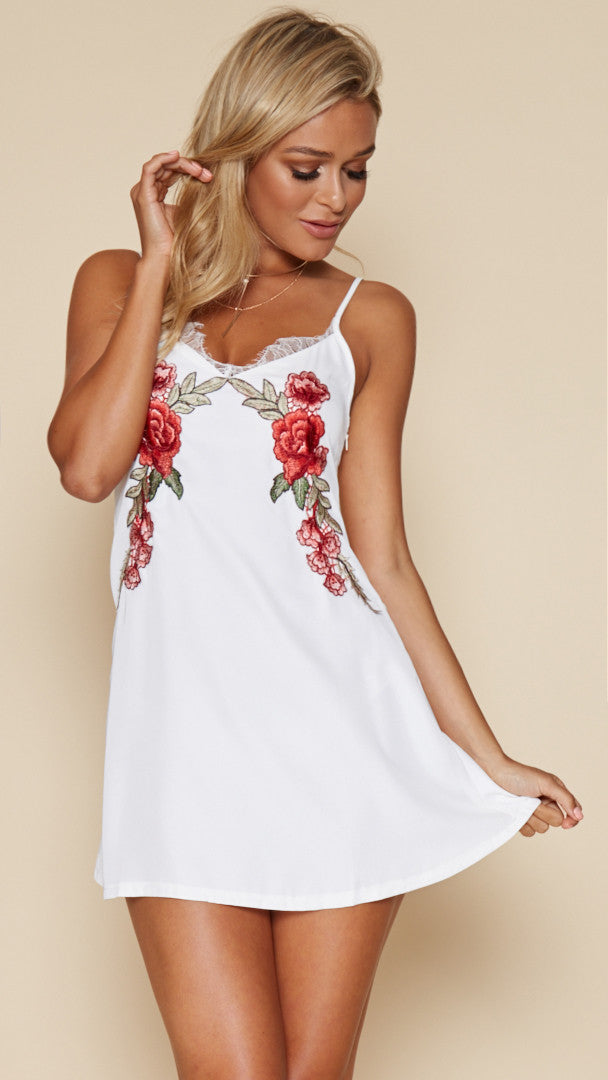 Floral Embroidery Spaghetti Staps Dress