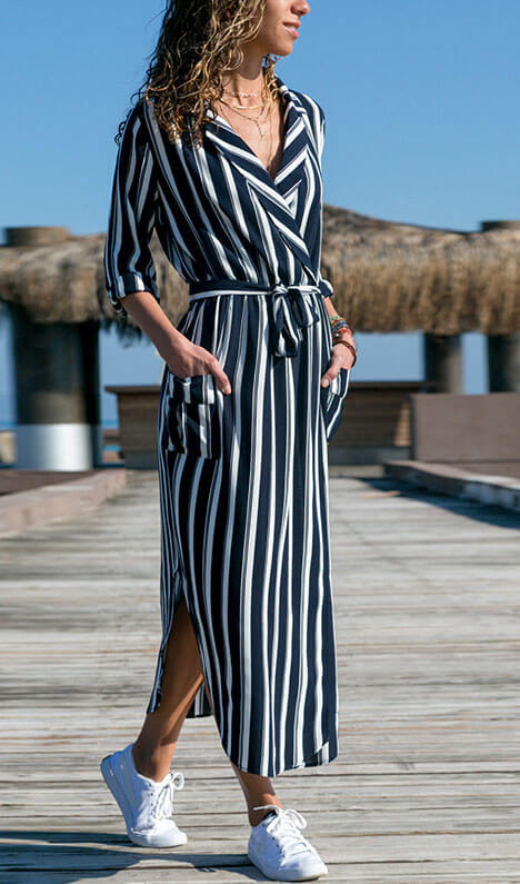V Neck Pockets Dress