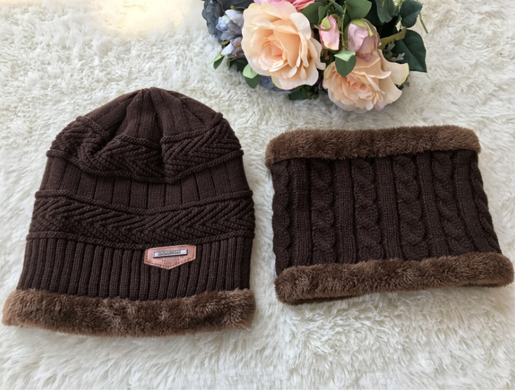 Woollen Hats And Scarf