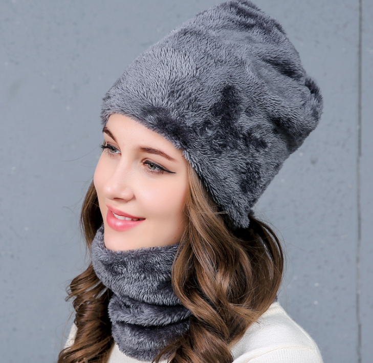 Woollen Hats And Scarf